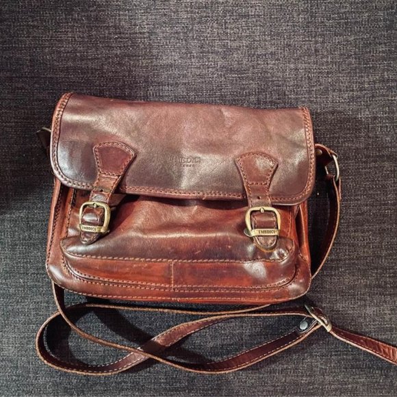 Other - Unisex Messenger Leather